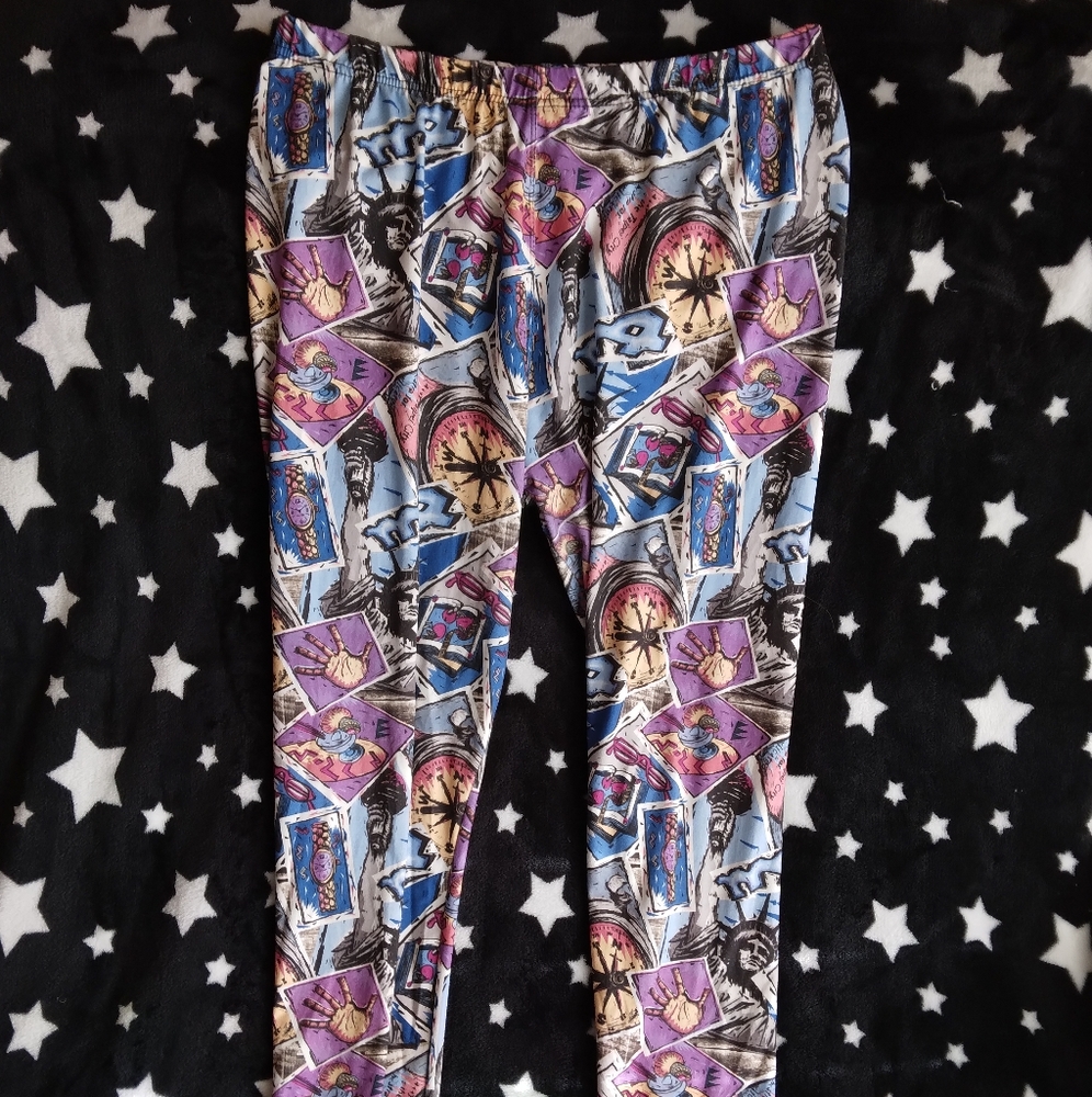 Women's Shosho Travel theme leggings size 3X